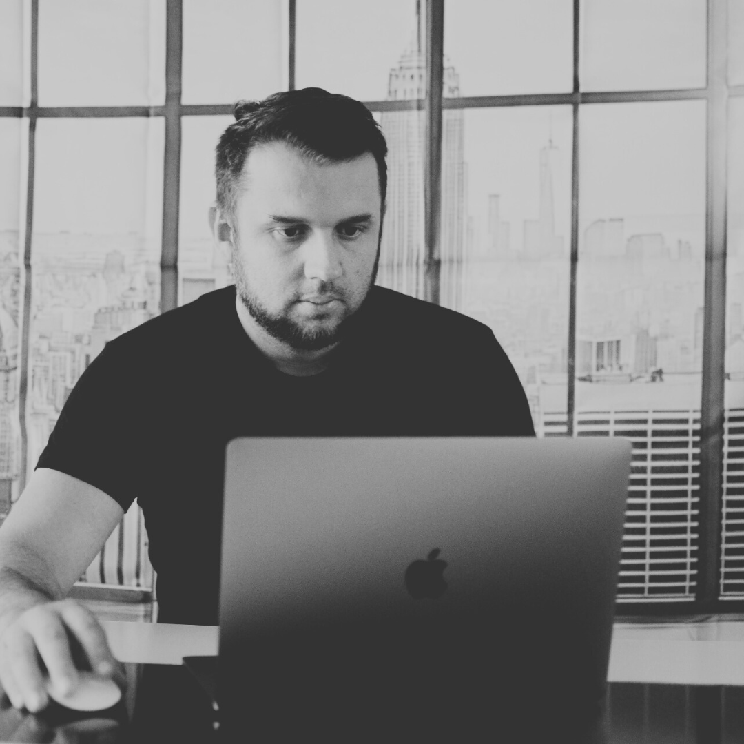 CEO Martin Mervart, Digitalni weby Agency and MervStudio